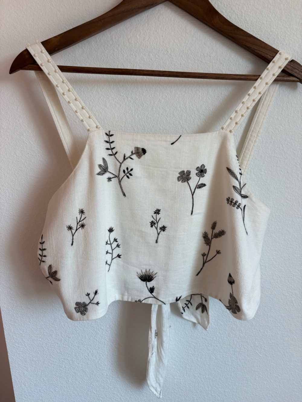 White Floral Embroidered Crop Top